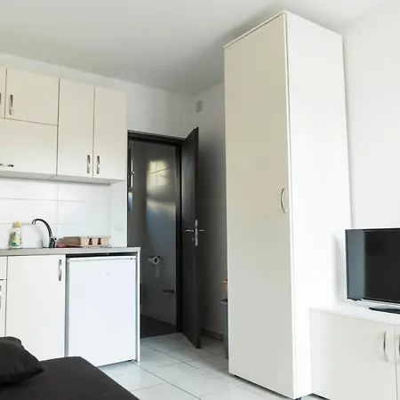 Franka Apartment *