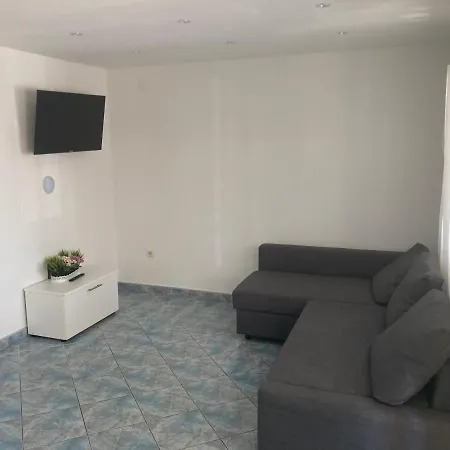 Franka Apartmán