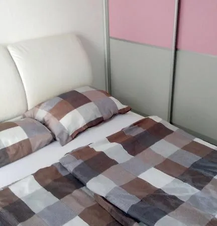 Franka Apartamento